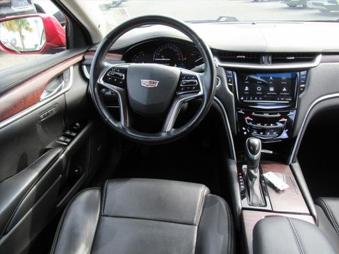 Used 2019 Cadillac XTS Luxury image 12