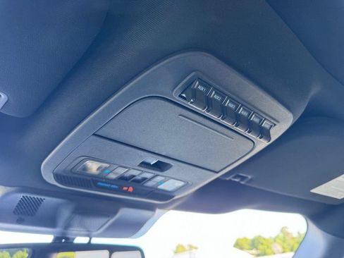 Used 2022 Ford F150 4x4 SuperCrew image 36