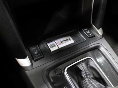 Used 2018 Subaru Forester 2.5i Touring AWD/4WD image 17