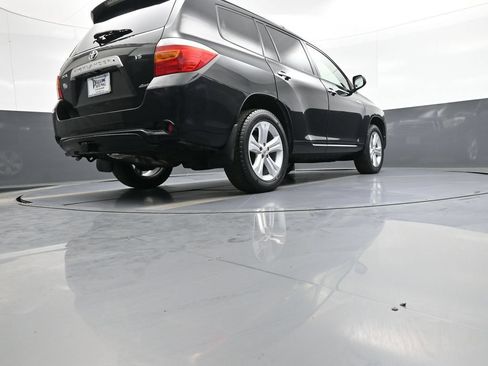 Used 2008 Toyota Highlander Limited AWD/4WD image 32