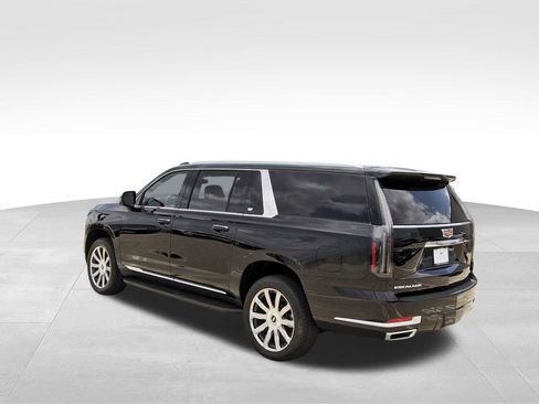 New 2026 Cadillac Escalade ESV 2WD image 3
