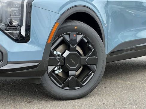 New 2026 Kia Sportage X-Line AWD/4WD image 2