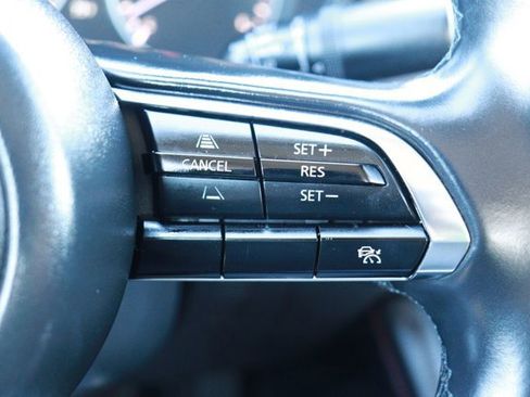 Used 2025 MAZDA MAZDA3 s image 19