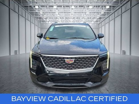 Certified 2025 Cadillac XT4 Premium Luxury FWD image 10