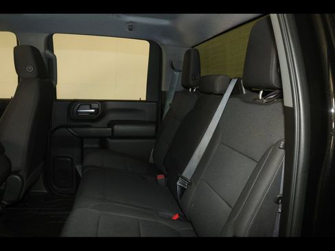 Used 2023 Chevrolet Silverado 2500 Custom w/ Custom Convenience Package AWD/4WD image 27
