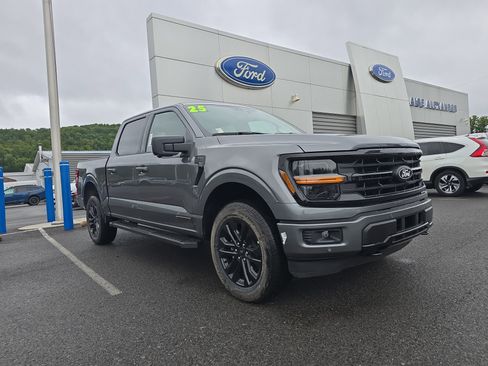 New 2025 Ford F150 XLT w/ Equipment Group 302A MID image 1