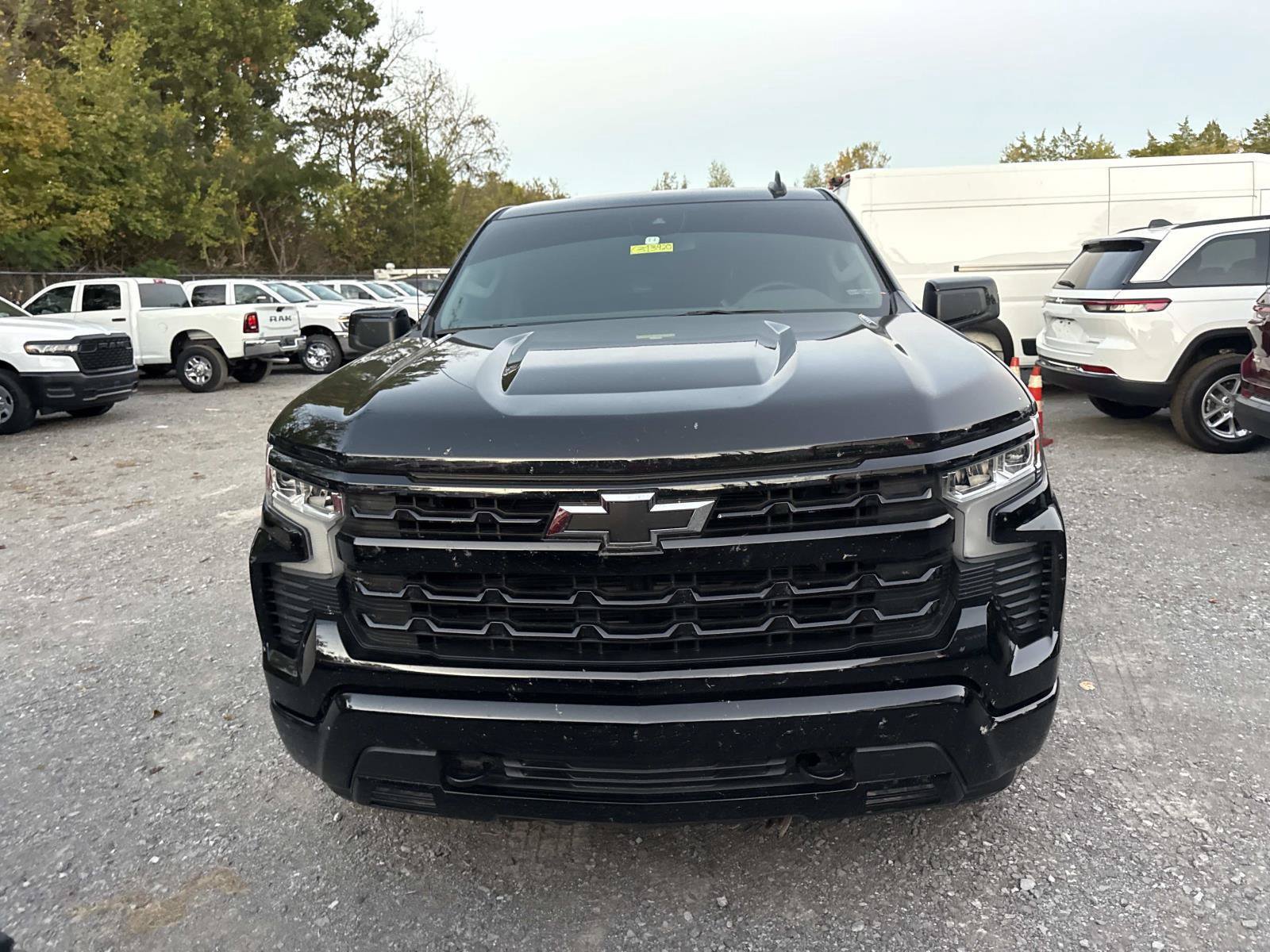 Used 2026 Chevrolet Silverado 1500 RST w/ RST Select Package AWD/4WD image 2