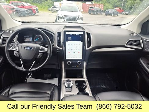 Used 2024 Ford Edge SEL AWD/4WD image 13