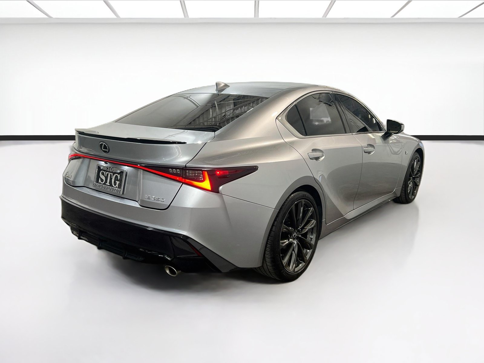 Used 2021 Lexus IS 350 F Sport w/ Navigation Package RWD image 4