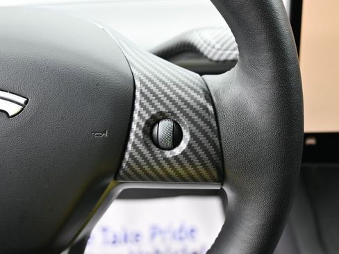 Used 2022 Tesla Model 3 Standard Range image 21