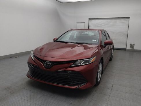 Used 2018 Toyota Camry LE FWD image 15
