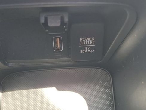 Used 2018 Honda CR-V LX image 29