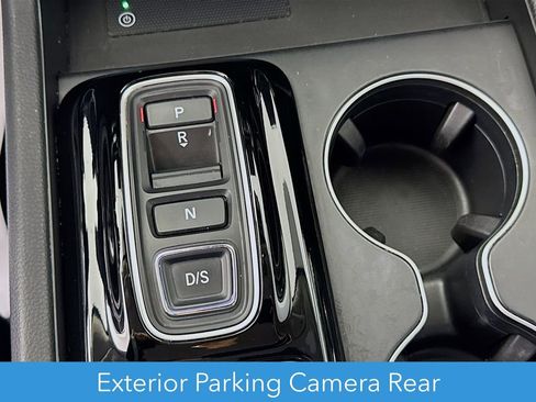 Used 2025 Honda Pilot EX-L image 23