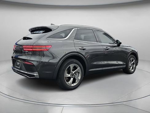 Used 2026 Genesis GV70 2.5T image 8