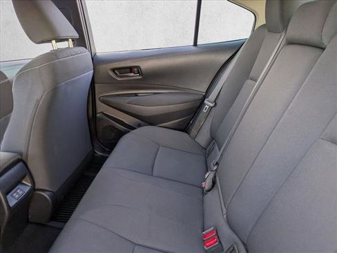 Used 2023 Toyota Corolla LE image 17