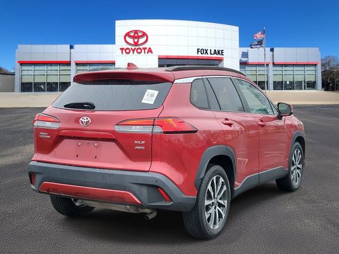 Used 2022 Toyota Corolla Cross XLE w/ Convenience Package image 4