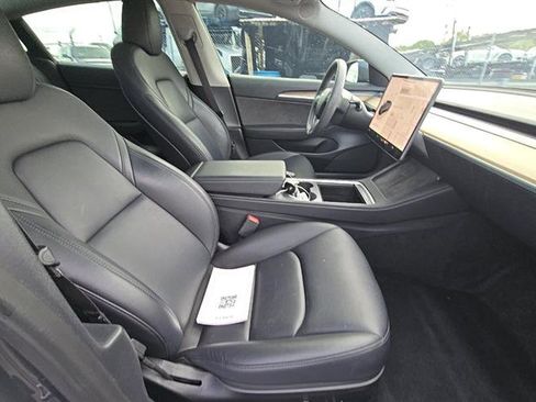 Used 2023 Tesla Model 3 Standard Range RWD image 8