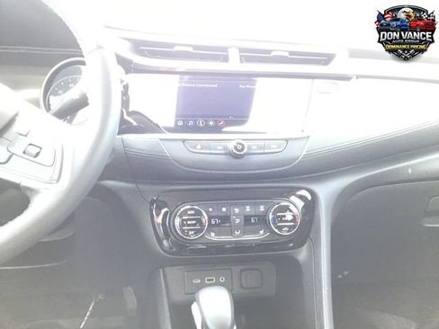 Used 2021 Buick Encore GX Select w/ Sport Touring Package FWD image 19