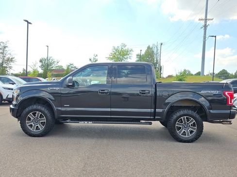 Used 2015 Ford F150 XLT w/ Equipment Group 302A Luxury AWD/4WD image 6