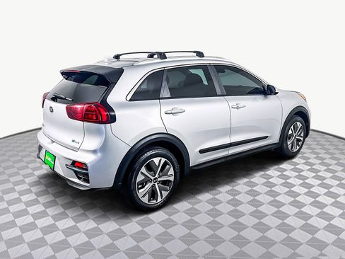 Used 2020 Kia Niro EX Premium image 10
