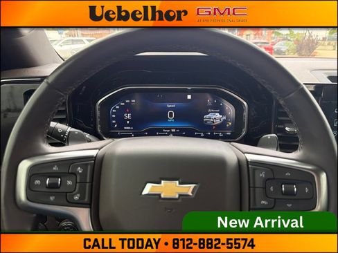 Used 2023 Chevrolet Silverado 1500 LTZ AWD/4WD image 26