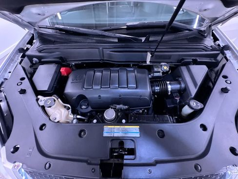 Used 2010 GMC Acadia SLT image 11