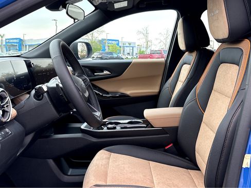 New 2026 Chevrolet Equinox ACTIV FWD image 16