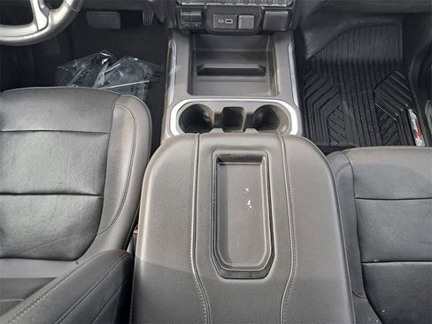 Used 2022 Chevrolet Silverado 1500 LTZ w/ Z71 Off-Road Package image 18