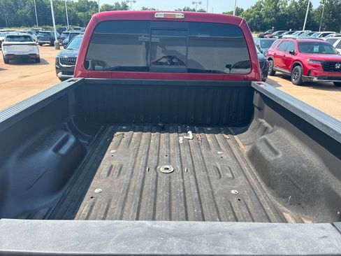 Used 2016 Ford F250 Platinum w/ FX4 Off-Road Package AWD/4WD image 7