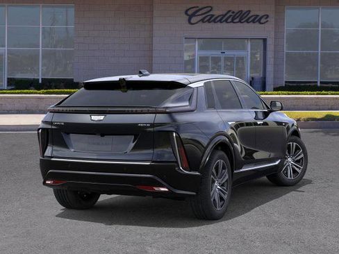 New 2026 Cadillac Lyriq Luxury image 4