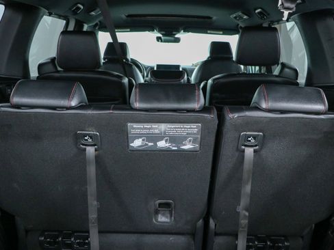 Used 2023 Honda Odyssey Sport image 31