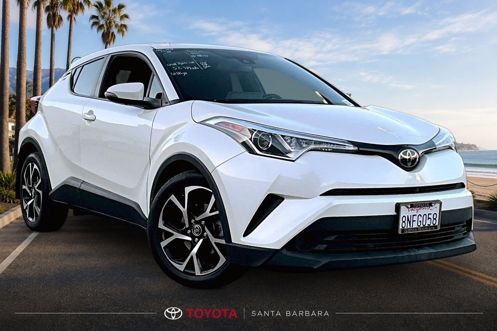 Used 2019 Toyota C-HR XLE FWD image 1