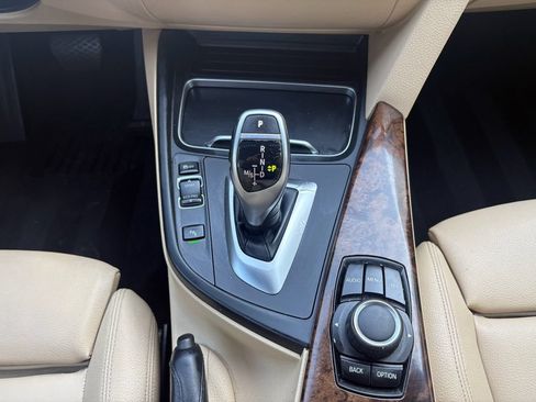 Used 2017 BMW 330i Sedan RWD image 15