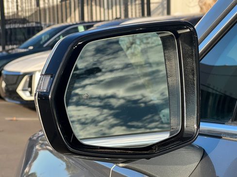 Certified 2025 Cadillac XT6 Premium Luxury image 55