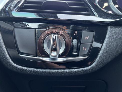 Used 2018 BMW M550i xDrive image 35