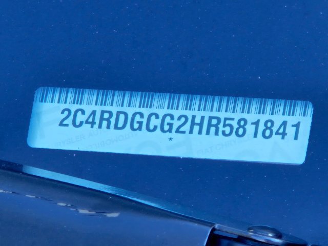 Used 2017 Dodge Grand Caravan SXT FWD image 13