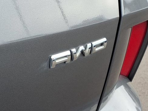 Used 2024 Ford Escape ST-Line w/ Tech Pack #1 AWD/4WD image 9