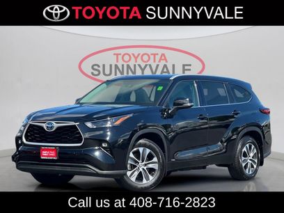 Used 2022 Toyota Highlander XLE