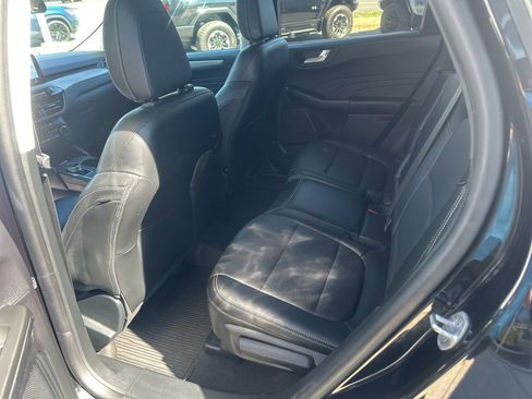 Used 2022 Ford Escape SEL AWD/4WD image 15