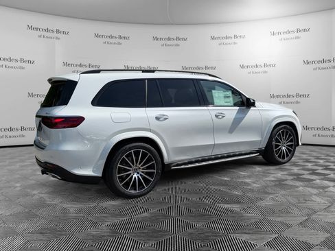 New 2025 Mercedes-Benz GLS 580 4MATIC image 5