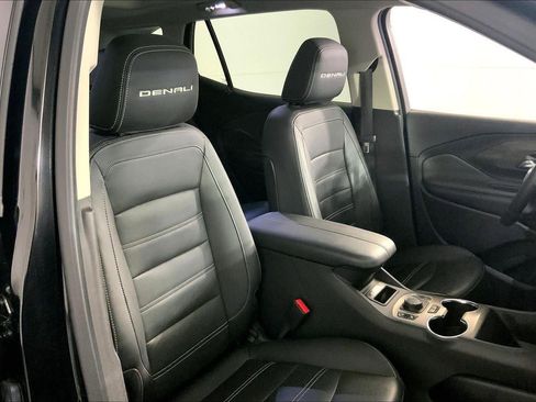 Used 2023 GMC Terrain Denali w/ Denali Premium Package image 7