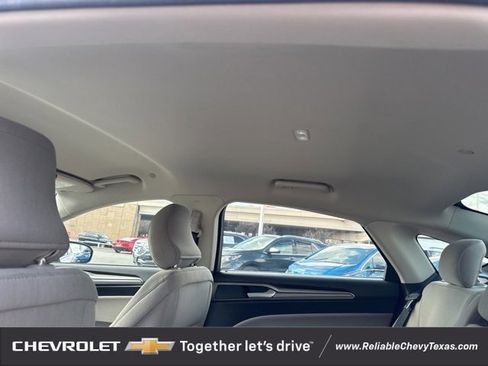 Used 2018 Ford Fusion S image 14