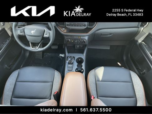 Used 2024 Ford Bronco Sport Outer Banks w/ Tech Package image 12