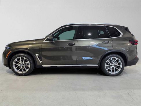 Used 2026 BMW X5 xDrive50e AWD/4WD image 7