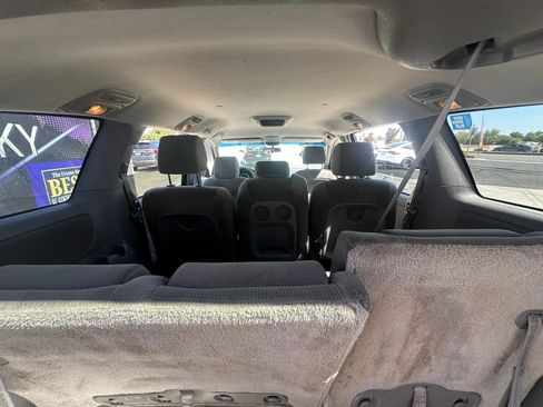 Used 2005 Toyota Sienna LE w/ LE Pkg 3 FWD image 54