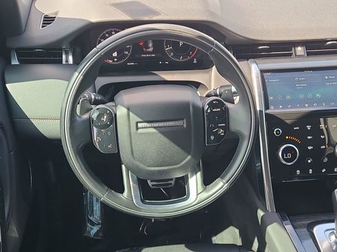 Used 2020 Land Rover Discovery Sport SE R-Dynamic AWD/4WD image 15