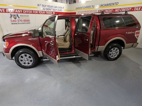 Used 2014 Ford F150 Lariat w/ Lariat Chrome Package image 12