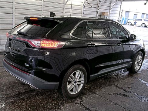 Used 2018 Ford Edge SEL w/ Ford Safe & Smart Package FWD image 2