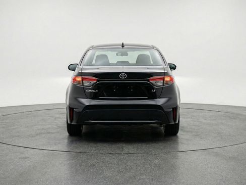 Used 2025 Toyota Corolla LE FWD image 7