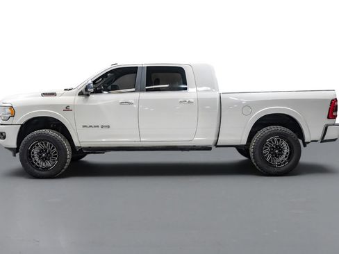 Used 2022 RAM 3500 Limited AWD/4WD image 10